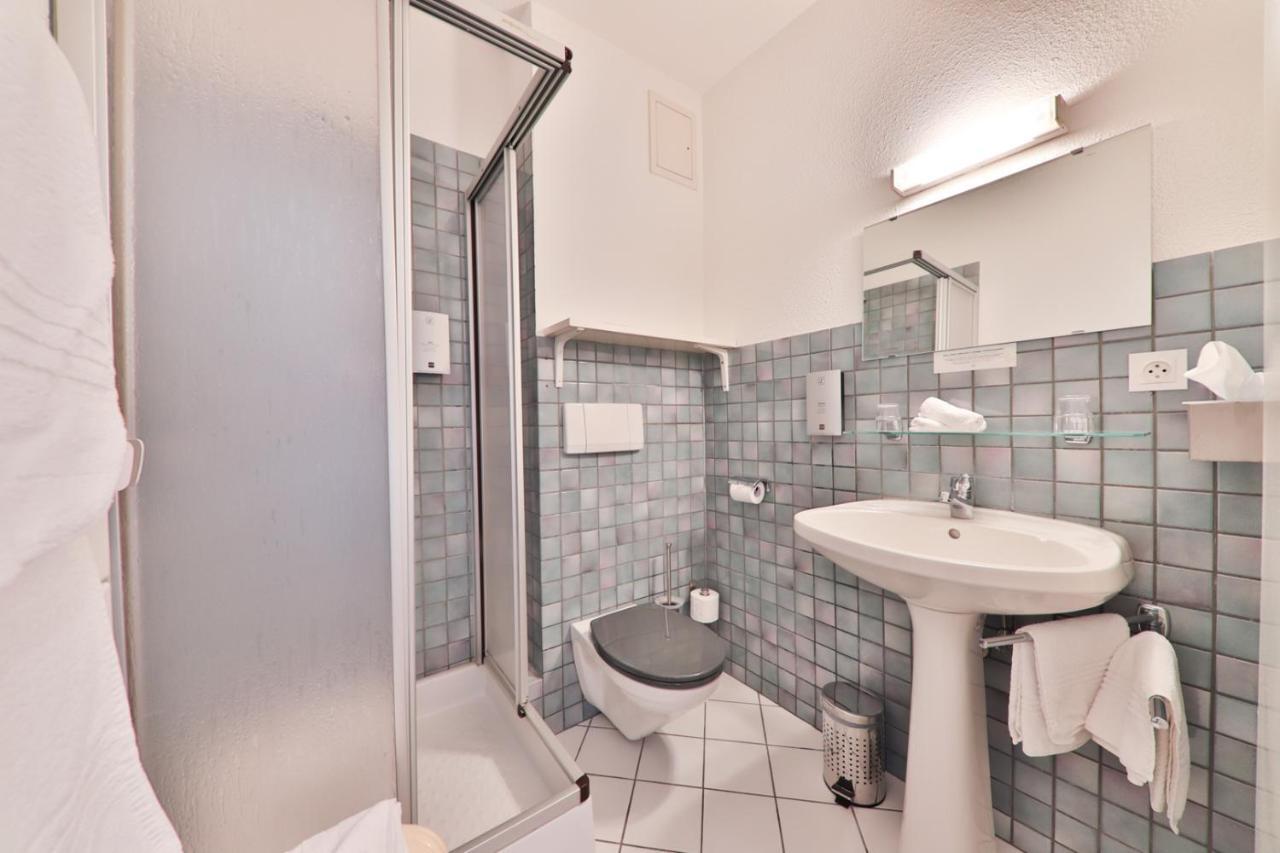 Hotel Deybach マンステール エクステリア 写真